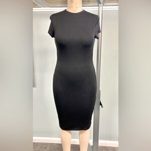 Black short sleeve body con dress, Size large